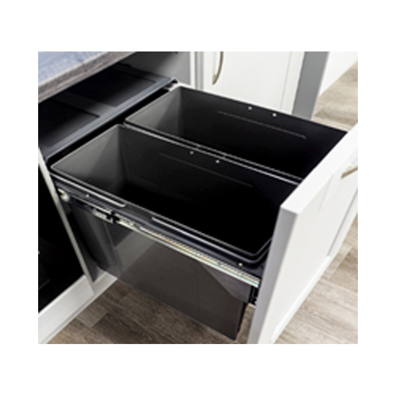 RECYCLE-BIN-BOTTOM-MOUNT-lifestyle2.jpg